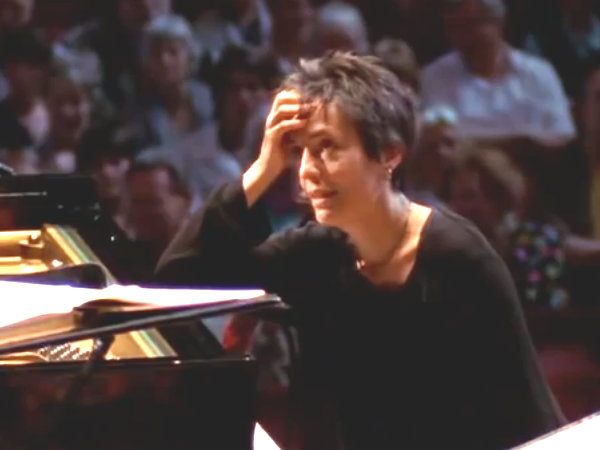 The Day Maria João Pires Learned the Wrong Concerto and What It Teaches Us About Preparation, Panic, and Poise.